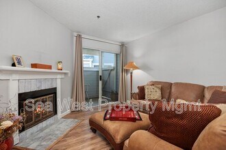 134 Mangano Cir in Encinitas, CA - Building Photo - Building Photo