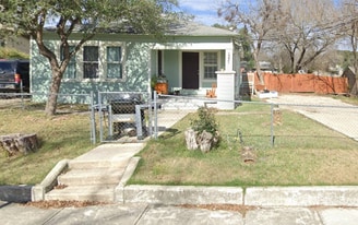 1331 Avant Ave, Unit #1 in San Antonio, TX - Building Photo