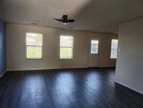 5100 Waterford Dr in Fort Worth, TX - Building Photo - Building Photo