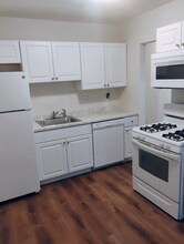 380 E 100 N in Kaysville, UT - Foto de edificio - Building Photo