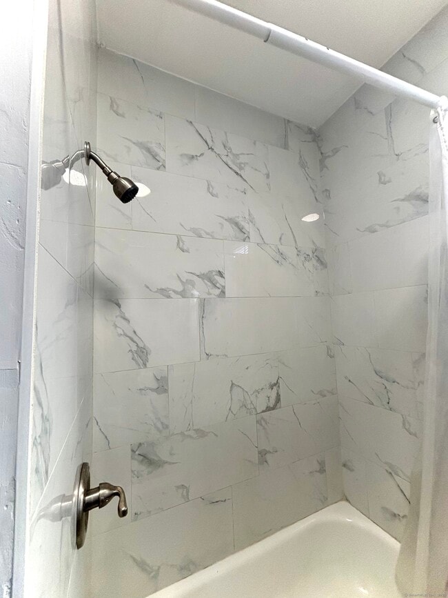 57 Houston St in New Haven, CT - Building Photo - Building Photo