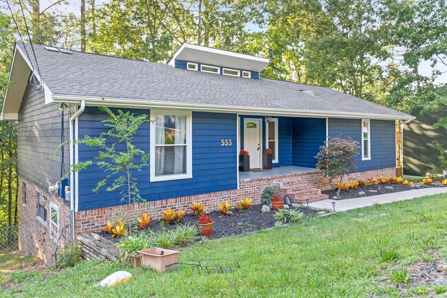 555 Benson Dr in Chattanooga, TN - Building Photo - Building Photo