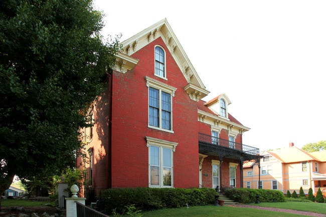 Culbertson Widow's Home in New Albany, IN - Building Photo - Building Photo