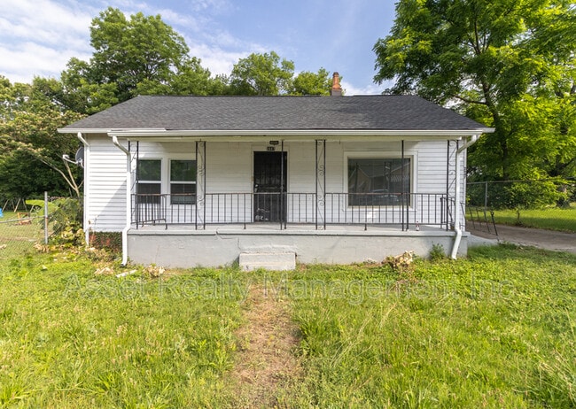 2647 Selma Ave in Knoxville, TN - Building Photo - Building Photo