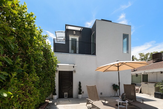 property at 8016 Crosnoe Ave