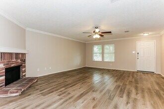 2365 White Pine Dr in Little Elm, TX - Building Photo - Building Photo