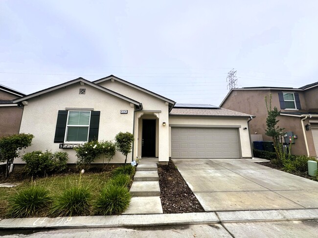 property at 4324 N Sandrini Ave