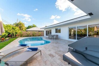 6600 NE 21st Dr in Fort Lauderdale, FL - Building Photo - Building Photo