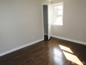 815 2nd St in Dunellen, NJ - Building Photo - Building Photo