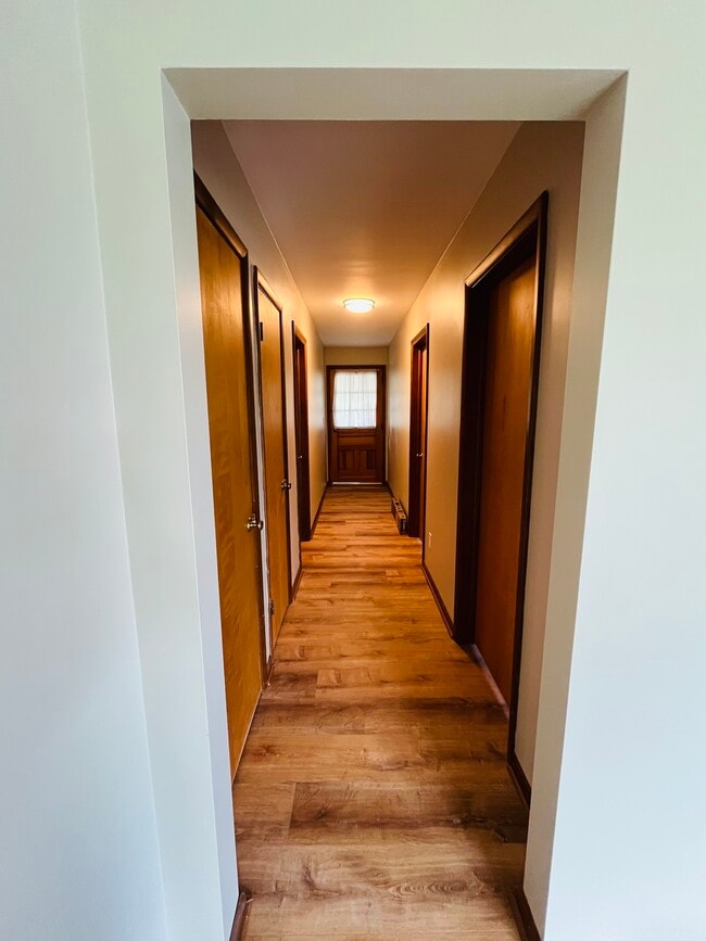 2012 Willow Way Dr, Unit 2008 in New Castle, PA - Building Photo - Building Photo