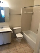 1211 Metze Rd-Unit -D8 in Columbia, SC - Building Photo - Building Photo