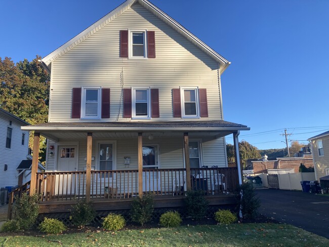 5 Elizabeth St, Unit 3rd fl