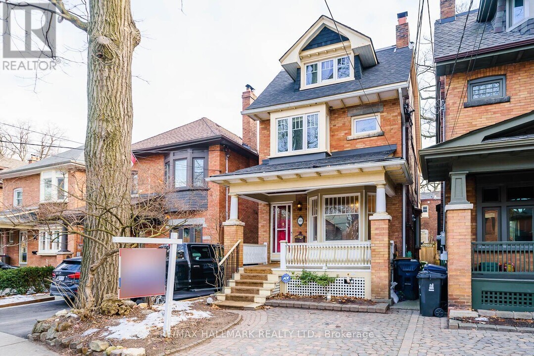 169 Balsam Ave in Toronto, ON - Building Photo