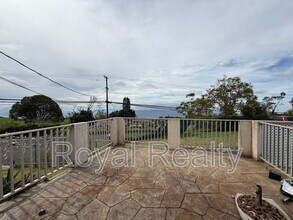 5435 Lower Kula Rd in Kula, HI - Foto de edificio - Building Photo