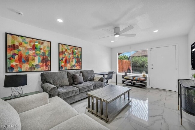 1453 Santa Anita Dr in Las Vegas, NV - Building Photo - Building Photo