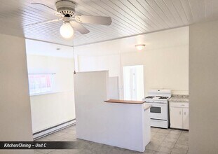 121 Fiesta St, Unit C in Santa Fe, NM - Building Photo - Building Photo