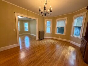 15 Clayton St in Watertown, MA - Building Photo - Building Photo