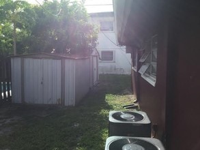 1501 NE 56th St in Fort Lauderdale, FL - Building Photo - Building Photo