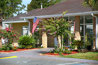 The Palms of Archer in Gainesville, FL - Building Photo - Building Photo