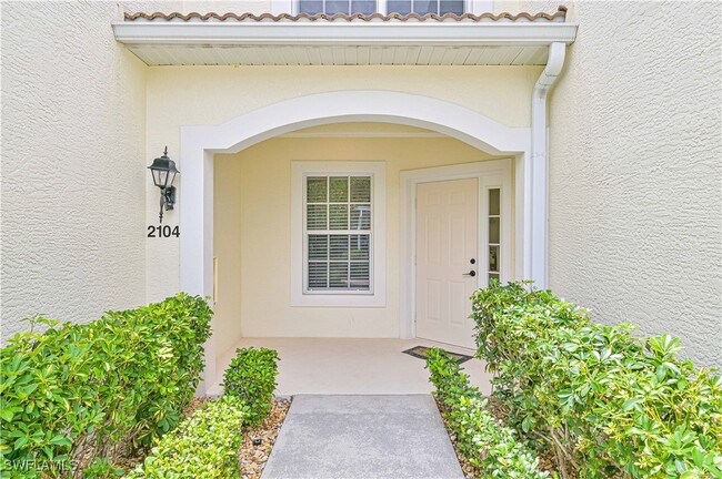 10115 Colonial Country Club Blvd in Ft. Myers, FL - Building Photo - Building Photo