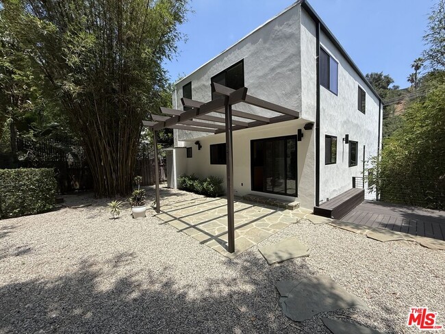 property at 2415 Laurel Pass Ave