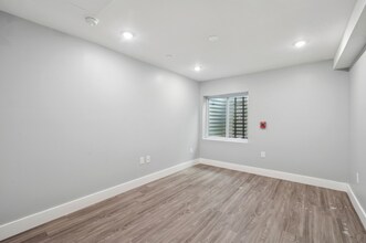 707 W Cumberland St, Unit C in Philadelphia, PA - Building Photo - Building Photo