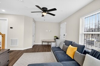 4833 Gunther St in Capitol Heights, MD - Building Photo - Building Photo