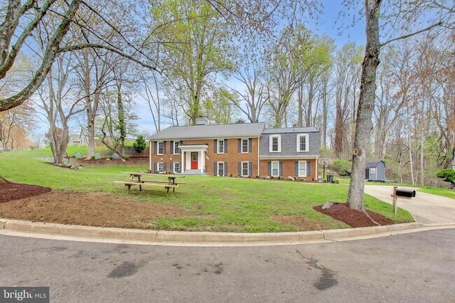 11818 Fairgreen Ln in Upper Marlboro, MD - Building Photo - Building Photo