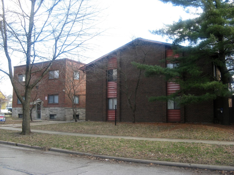 1580 N Church St in Decatur, IL - Building Photo