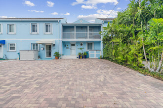 718 Rider Rd in Boynton Beach, FL - Building Photo - Building Photo