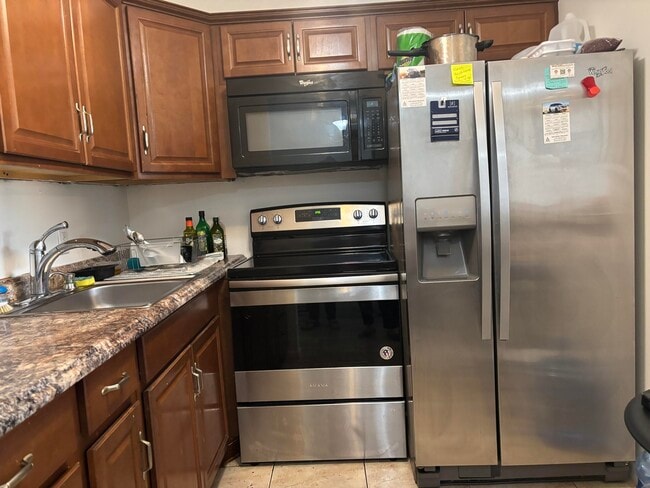 106 Windsor E in West Palm Beach, FL - Building Photo - Building Photo