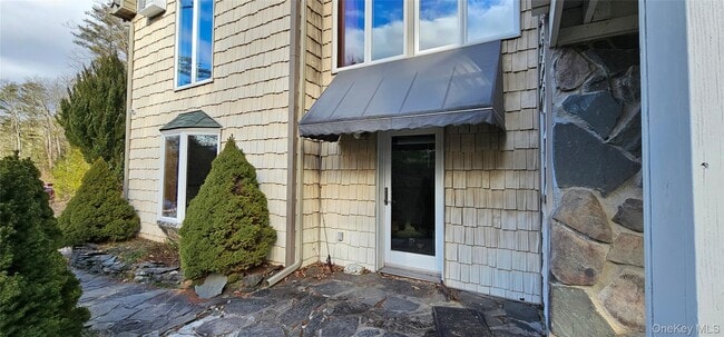 property at 18 Lake Ridge Rd