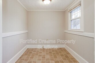 2301 Konnoak View Dr in Winston-Salem, NC - Building Photo - Building Photo