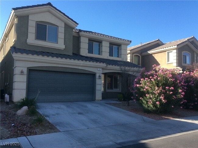 property at 33 Tall Ruff Dr