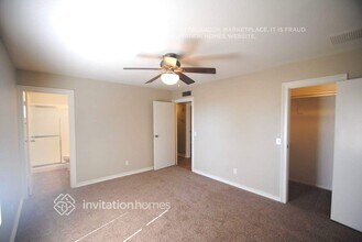 6439 E Albany St in Mesa, AZ - Foto de edificio - Building Photo