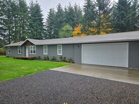 192 Woodard Rd in Chehalis, WA - Building Photo