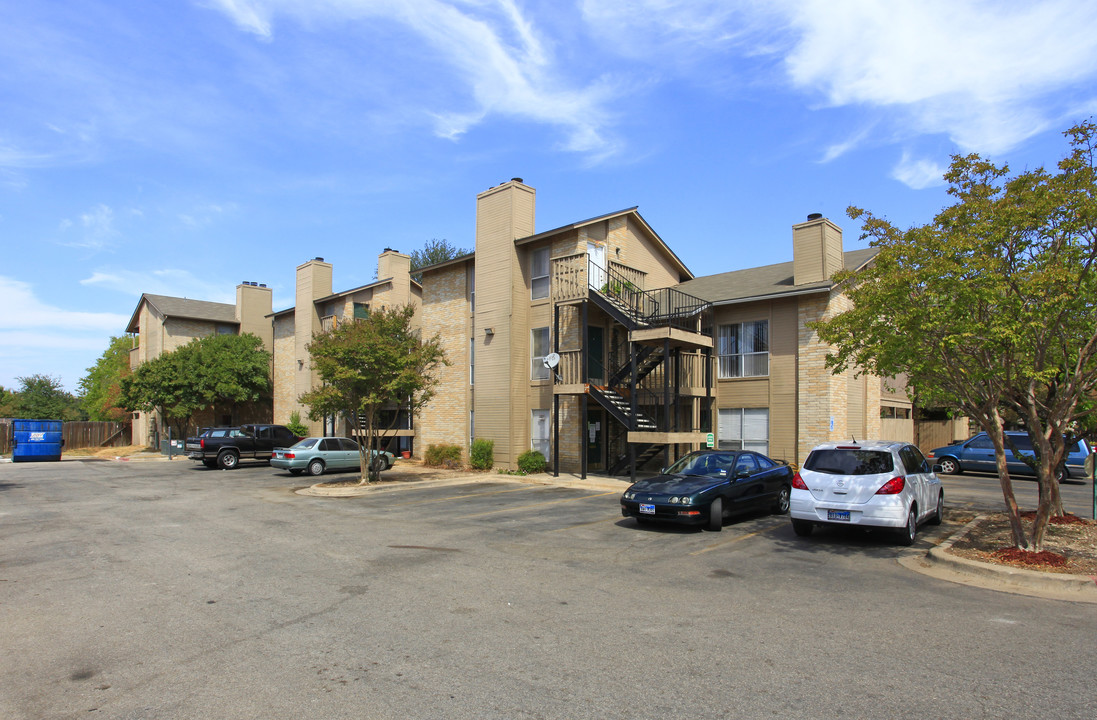 Peyton Place Apartments in Austin, TX - Building Photo