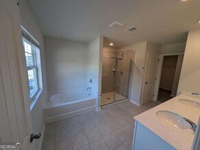 2465 Poppy Ct in Buford, GA - Building Photo - Building Photo