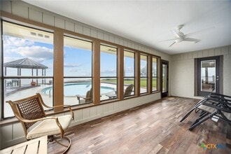 8 Las Brisas Pl in Port Lavaca, TX - Building Photo - Building Photo