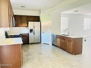 3730 S 64th Dr in Phoenix, AZ - Building Photo - Building Photo