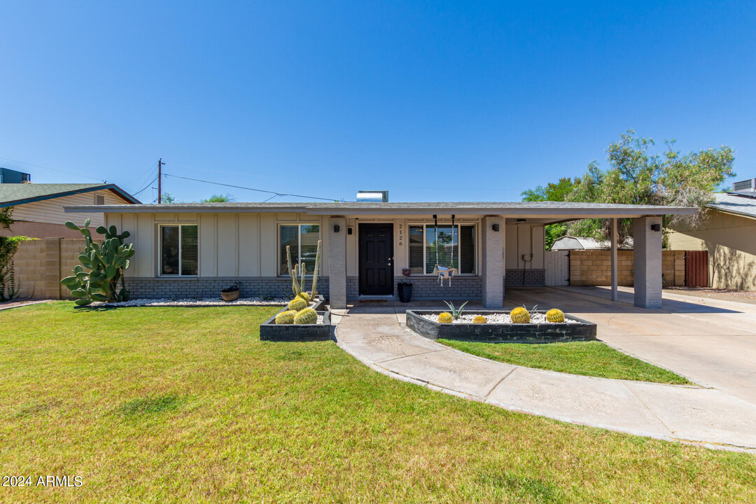 2126 S Stanley Pl in Tempe, AZ - Building Photo