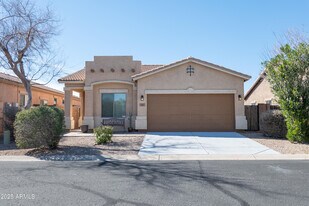900 W Broadway Ave in Apache Junction, AZ - Building Photo