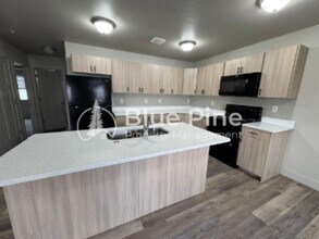 3570 Colt Cir in Idaho Falls, ID - Building Photo - Building Photo