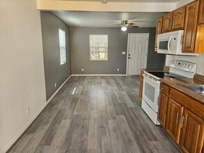 3710 E Flora St in Tampa, FL - Building Photo - Building Photo