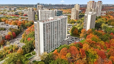 Wynford South in Toronto, ON - Building Photo - Building Photo