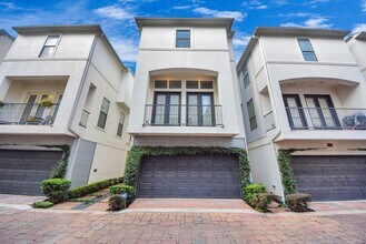 1831 Dart St in Houston, TX - Building Photo - Building Photo