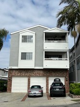 336 Penn St in El Segundo, CA - Building Photo - Building Photo