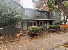 2000 6th St in Sacramento, CA - Building Photo