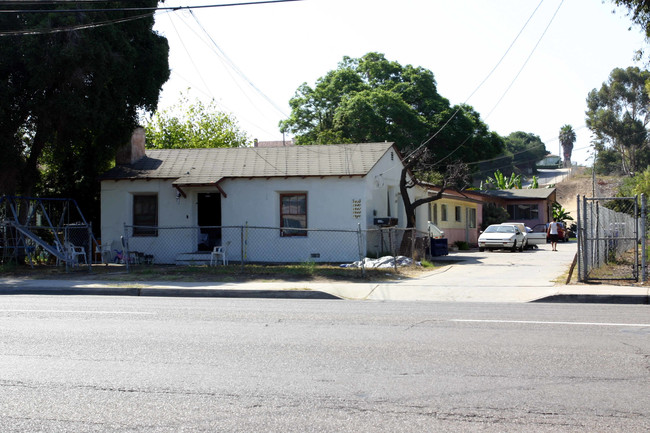 1938-1946 E 8th St in National City, CA - Building Photo - Building Photo