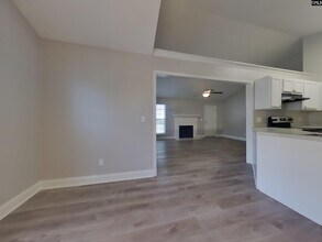 1003 Cambridge Oaks Dr in Columbia, SC - Building Photo - Building Photo